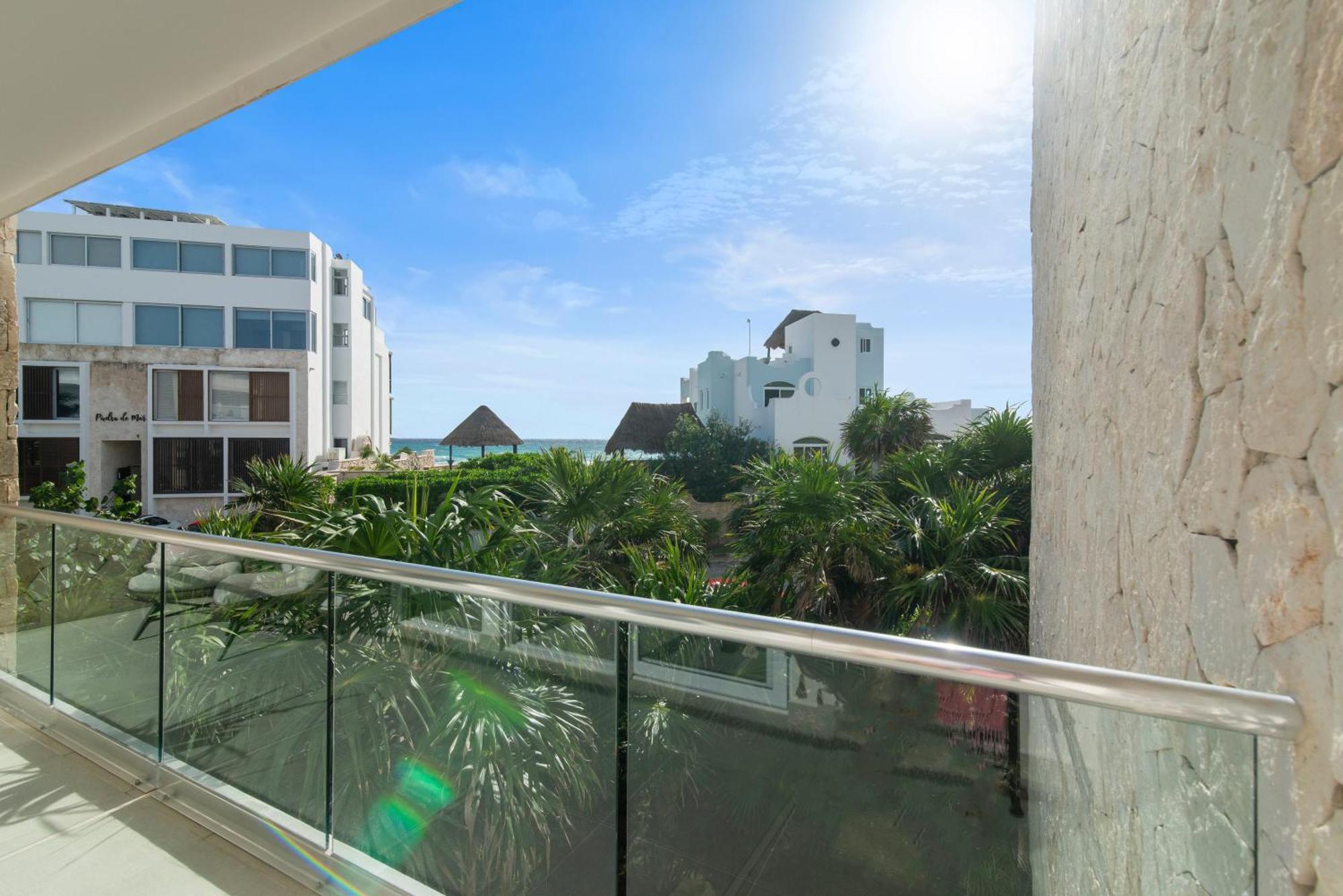 Santamar By Tao Beach Condos With Pool & Walk To Ocean Акумаль Екстер'єр фото